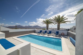 Exquisite Lanzarote Villa | Villa Nova Vista | 4 Bedrooms | Spectacular Sea Views & Private Pool | Playa Blanca